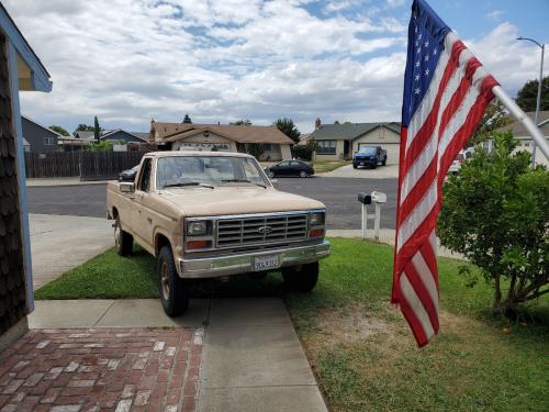 1984 f-250 4x4 4speed 6.9idi